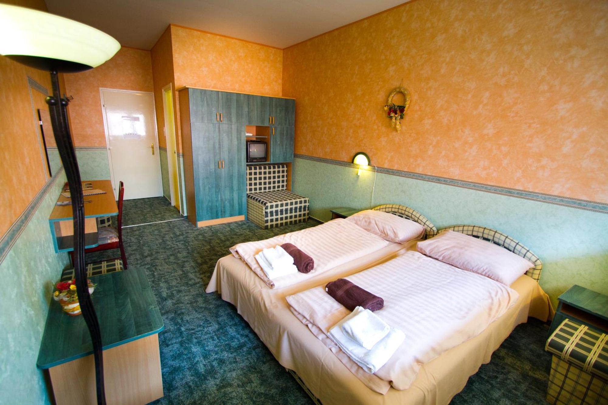 Piknik Wellness Hotel Siófok Esterno foto
